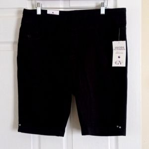New With Tags Gloria Vanderbilt Black Pull On Bermuda Shorts Size:14